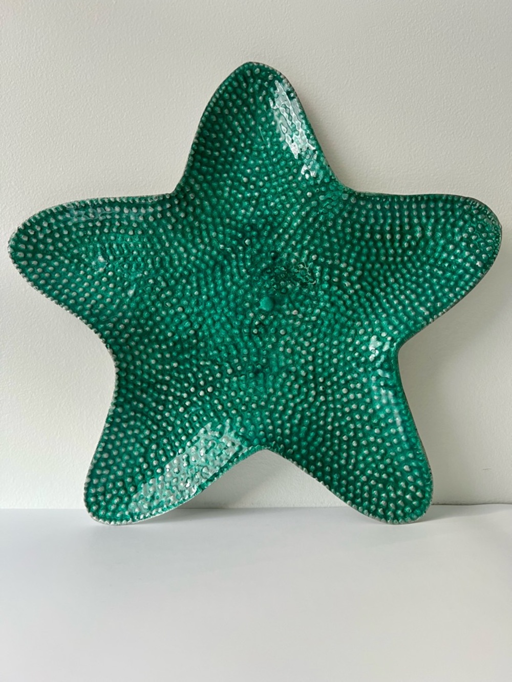 Vintage Peltrina Emerald Green Enamel & Cast Metal Aluminum Star Serving Platter